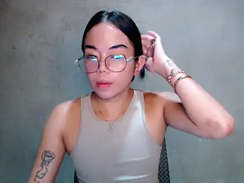 Urbabydollxxx – Kamerová šou