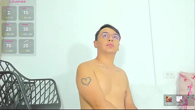 VelvetKoi Webcamshow