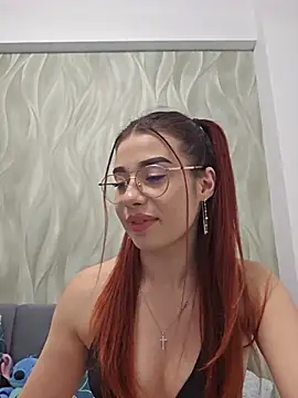 RedHeadFoxy Live XXX-Chat