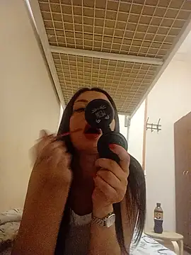Show modela CarolWarren_ na web-kameri