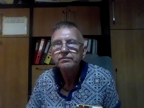 Robotnikm Pertunjukan Webcam