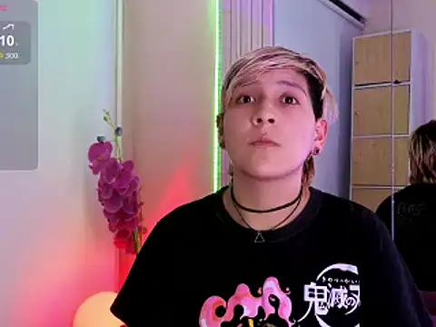 DannyRoudX 网络视讯表演
