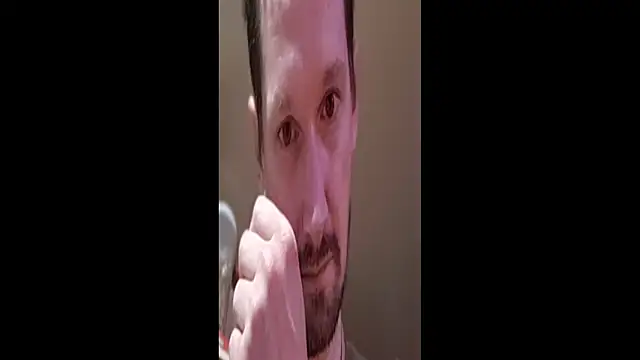 הופעת וובקאם של XxBigJim