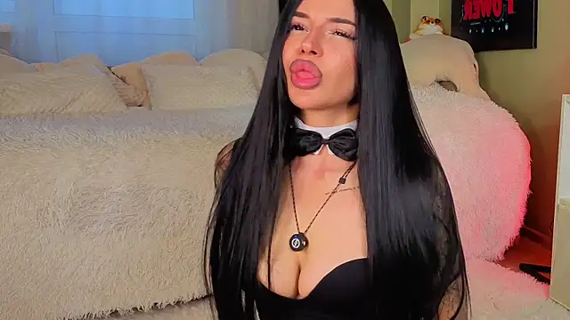 Regina_AmourのライブXXXチャット