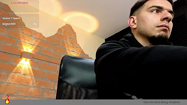 Josh_miller01 Pertunjukan Webcam