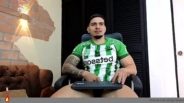 Josh_miller01: вебкам-шоу