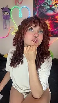theiamoon Adlı Modelin Canlı XXX Sohbeti