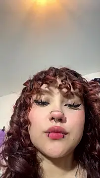 theiamoon's Live XXX Chat