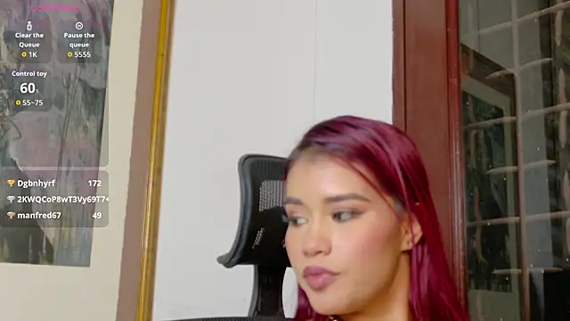 KaseyRosse Show in webcam