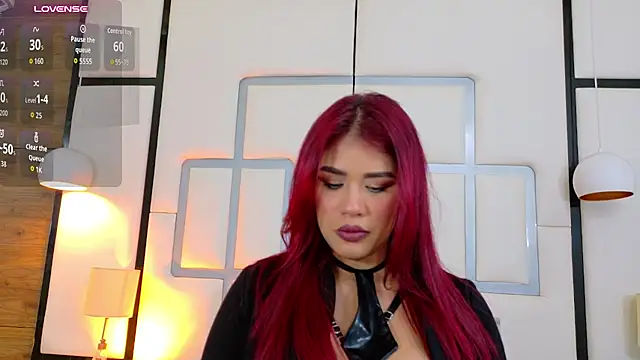 KaseyRosse Show in webcam