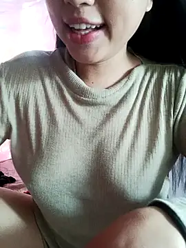 _YouAreMySunShine_'s Live XXX Chat
