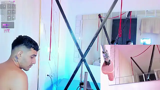 NoTopNoBot webcam show