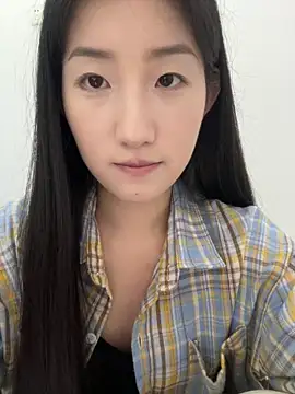 Mina_168's Live XXX Chat