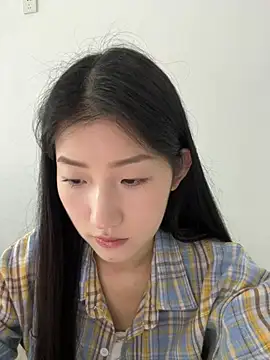 Mina_168 Live Chatraum