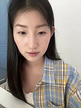 Mina_168's Live XXX Chat