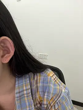 ห้องแชทสดของ Mina_168