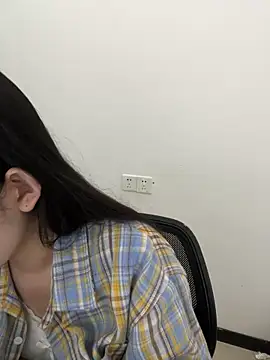 غرفة دردشة Mina_168 المباشرة