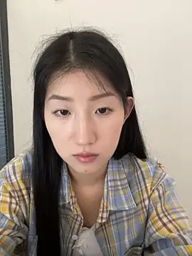 Mina_168's Live Chat Room