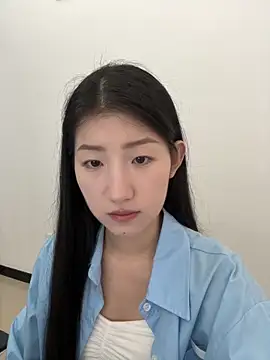 Mina_168's Live XXX Chat