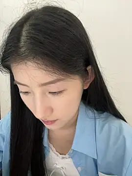Mina_168's Live XXX Chat