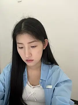 Mina_168's Live Chat Room