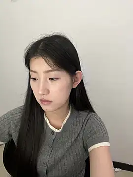 Mina_168's Live XXX Chat