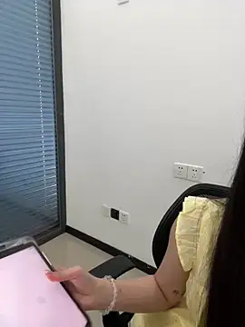 Mina_168 Obrolan Langsung XXX