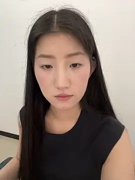 Mina_168 লাইভ XXX চ্যাট