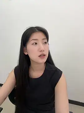 Mina_168's Live XXX Chat