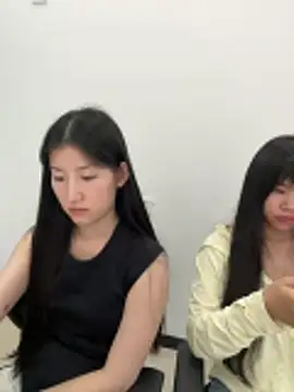 Mina_168's Live XXX Chat