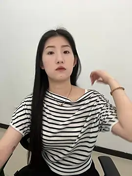 Czat XXX na żywo – Mina_168