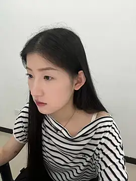 Mina_168 即時 XXX 聊天