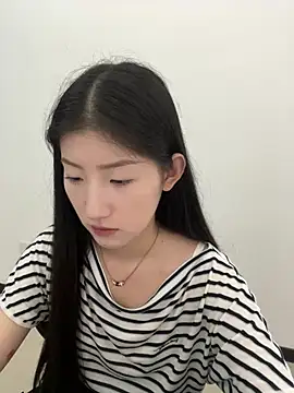 Mina_168's Live XXX Chat