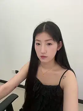 Mina_168's Live XXX Chat