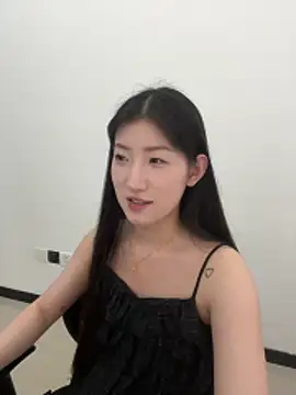 Mina_168 লাইভ XXX চ্যাট