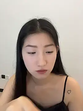 Mina_168's Live XXX Chat