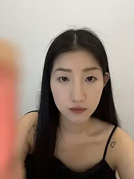Chat +18 de Mina_168 ao vivo