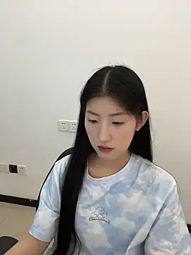 Mina_168's Live XXX Chat