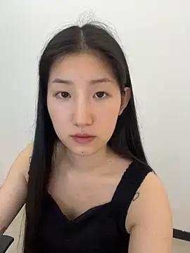 Mina_168's Live XXX Chat