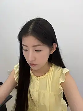 Mina_168's Live XXX Chat