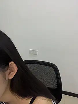 Mina_168 Chat XXX in diretta