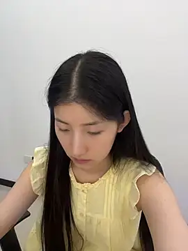 Mina_168's Live Chat Room
