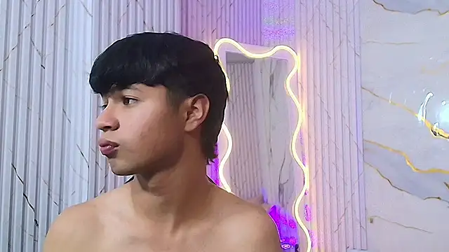 Spark_tay Webcam-Show