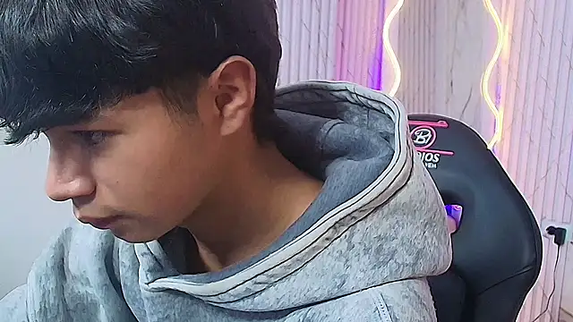 Spark_tay Webcam-Show