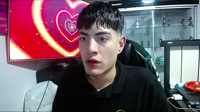 andylol330 Шоу с уебкамера