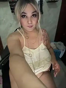 DirtyKhloyn Webbikameraesitys