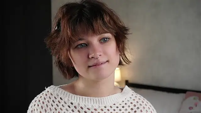 AlesiaPeasel Live XXX-Chat