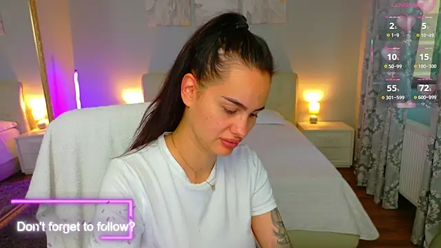 BabyyGirll_ Webcam-Show