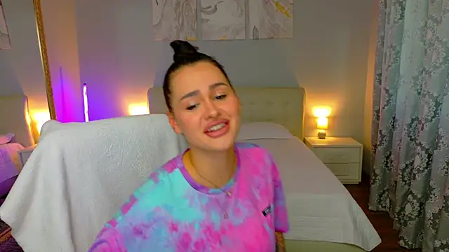 BabyyGirll_ élő XXX-chatje
