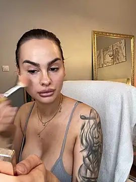 Chat +18 de BabyyGirll_ ao vivo